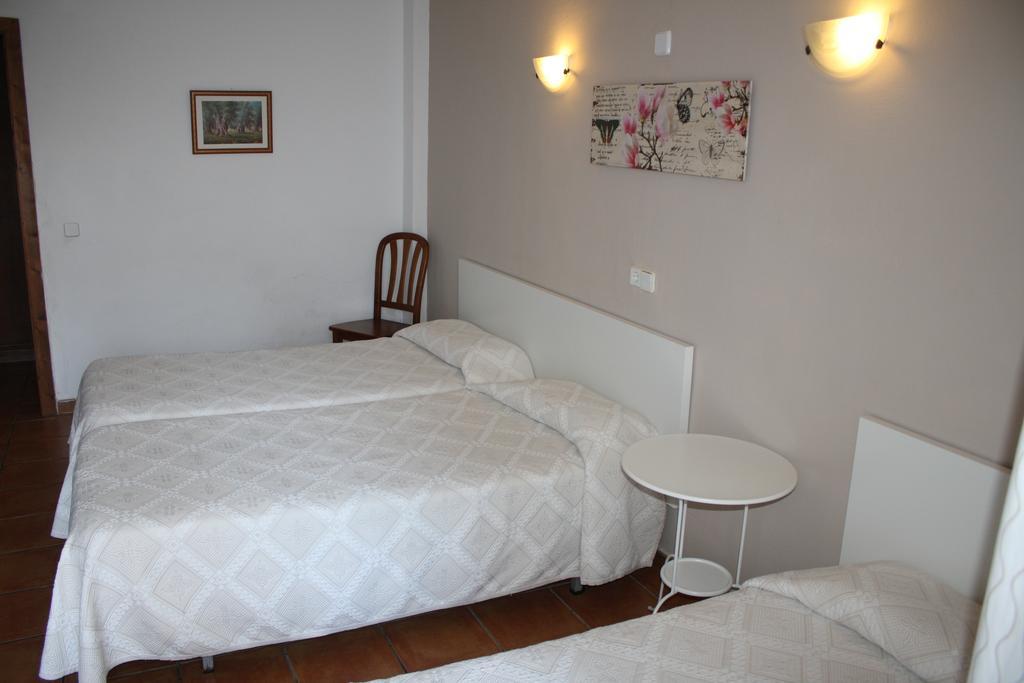 Hostal Pinar Palma de Mallorca Ngoại thất bức ảnh